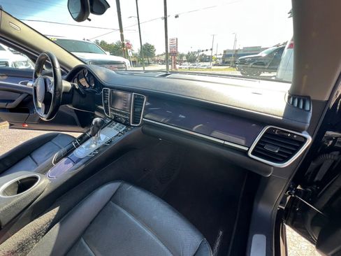 Used 2011 Porsche Panamera 4 AWD/4WD image 10