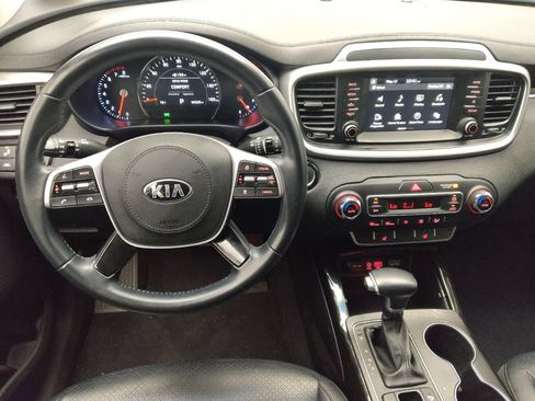 Used 2020 Kia Sorento EX AWD/4WD image 22