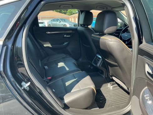 Used 2017 Chevrolet Impala Premier FWD image 7