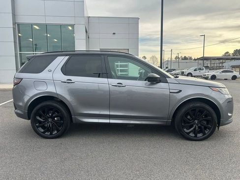 Used 2023 Land Rover Discovery Sport SE R-Dynamic AWD/4WD image 6