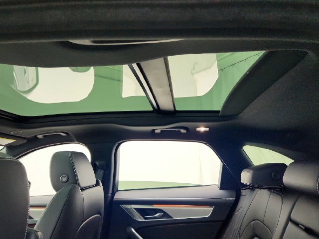 Certified 2026 Jaguar F-PACE R-Dynamic S AWD/4WD image 22