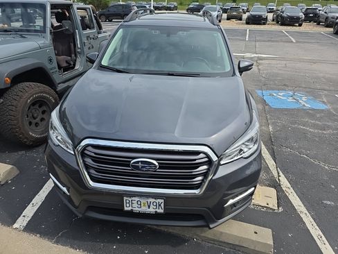 Used 2020 Subaru Ascent Limited w/ Technology Package AWD/4WD image 2
