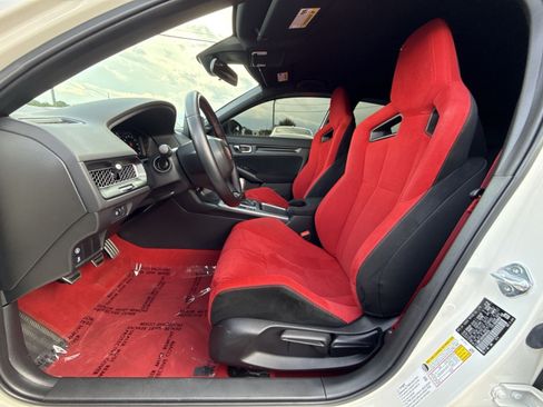 Used 2023 Honda Civic Type R image 13