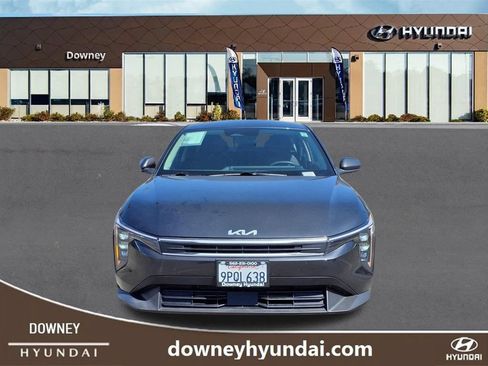 Used 2025 Kia K4 FWD image 2