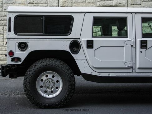 Used 1996 HUMMER H1 4-Door Wagon AWD/4WD image 8