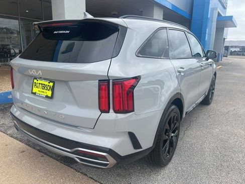 Used 2022 Kia Sorento SX FWD image 10