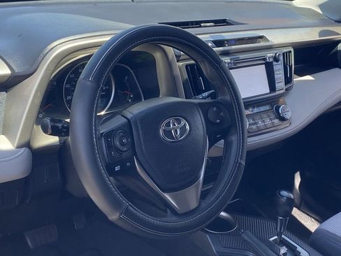 Used 2015 Toyota RAV4 XLE FWD image 22