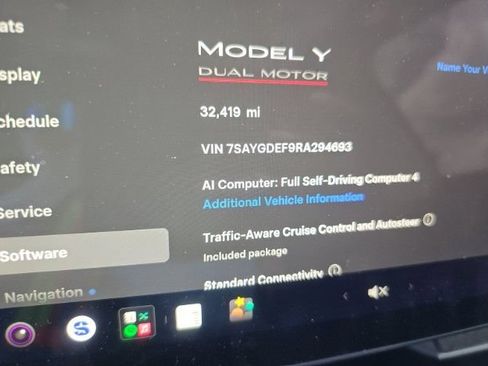 Used 2024 Tesla Model Y Performance AWD/4WD image 2