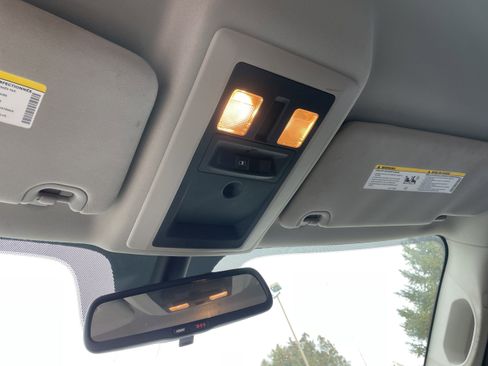 Used 2013 RAM 1500 Big Horn image 16