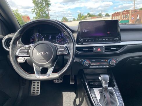 Used 2023 Kia Forte GT w/ GT2 Package image 13