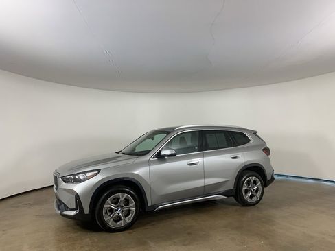 Used 2024 BMW X1 xDrive28i image 2
