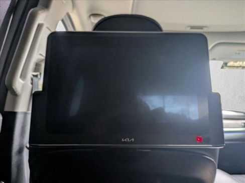 Used 2022 Kia Telluride SX w/ Nightfall Edition Package image 18