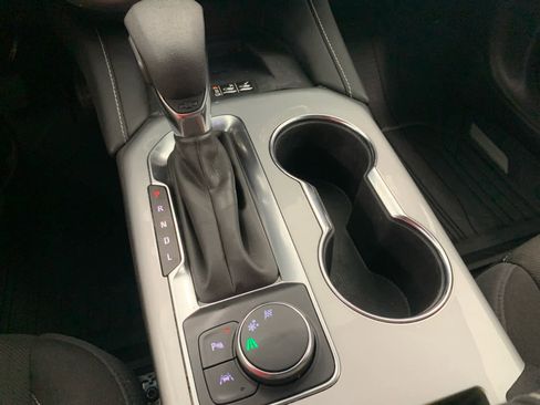 Used 2024 Chevrolet Blazer LT w/ Convenience Package image 32