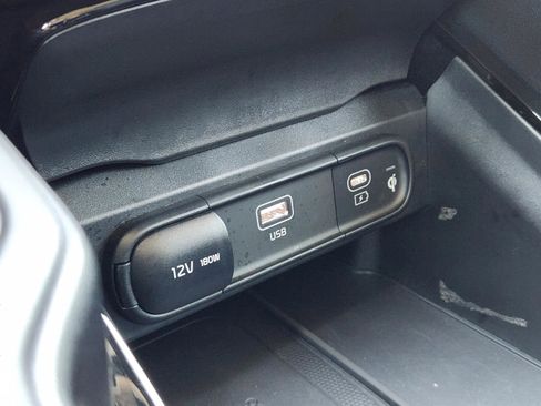 Used 2024 Kia Telluride SX Prestige AWD/4WD image 24