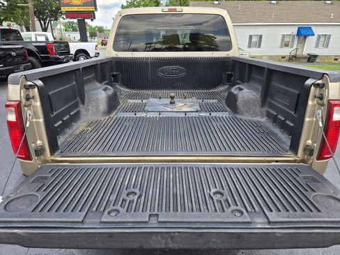 Used 2012 Ford F250 XLT w/ XLT Premium Pkg AWD/4WD image 21