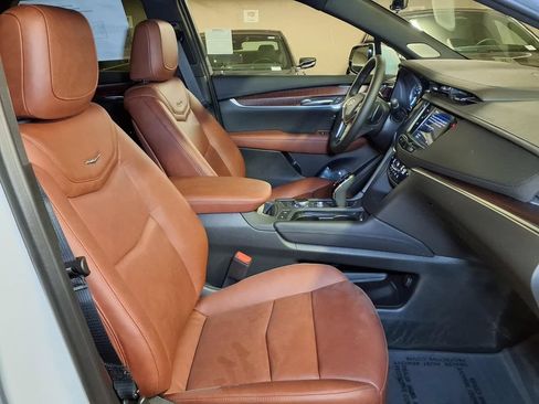 New 2026 Cadillac XT5 Premium Luxury FWD image 6