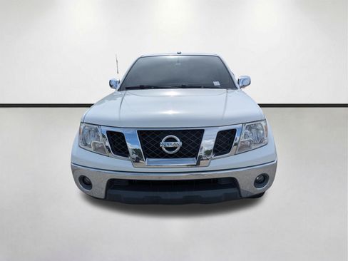 Used 2019 Nissan Frontier SL RWD image 9