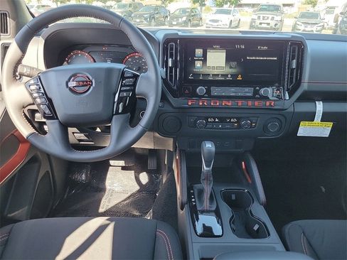 New 2025 Nissan Frontier Pro-X w/ Black Accent Package image 4