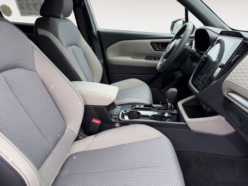 Certified 2026 Subaru Forester Premium AWD/4WD image 28