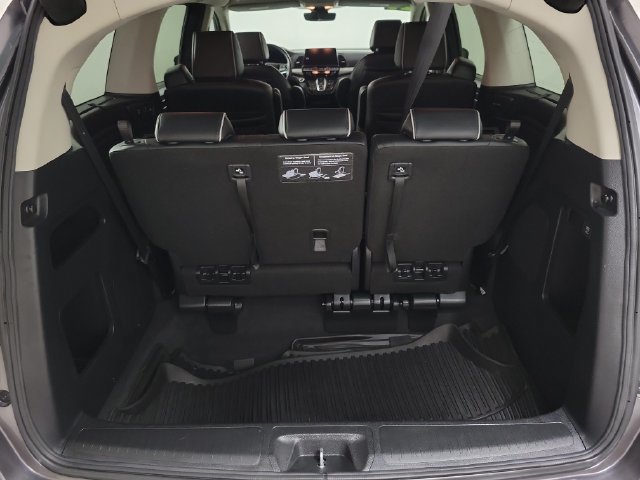 Used 2025 Honda Odyssey Touring image 8