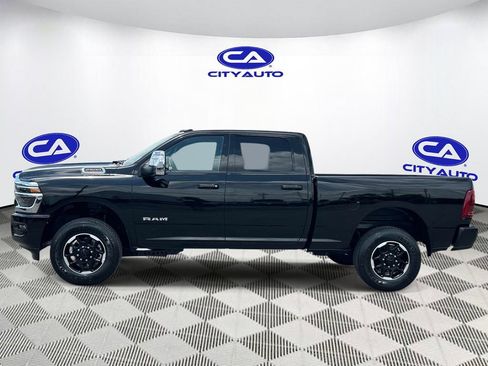 Used 2026 RAM 2500 Laramie AWD/4WD image 8