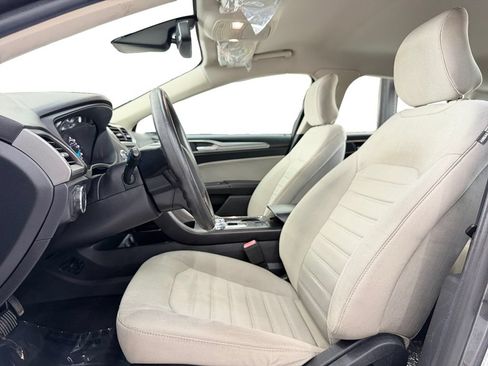 Used 2019 Ford Fusion S FWD image 10