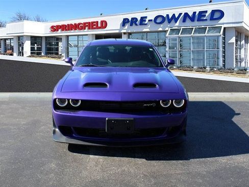 Used 2019 Dodge Challenger SRT Hellcat Redeye image 2