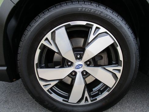 Used 2019 Subaru Forester Touring AWD/4WD image 21