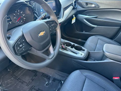 New 2026 Chevrolet Trax LS w/ Driver Confidence Package image 9