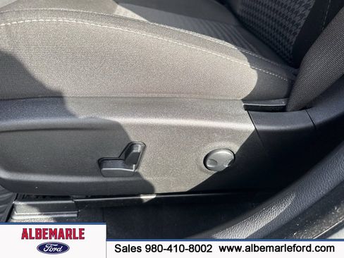 Used 2023 Dodge Charger R/T w/ Blacktop Package image 15