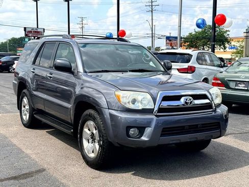 Used 2006 Toyota 4Runner SR5 AWD/4WD image 12