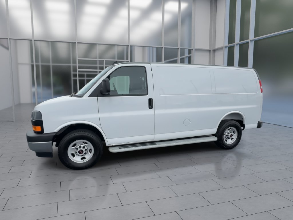 Used 2025 GMC Savana 2500 w/ Driver Convenience Package RWD image 4