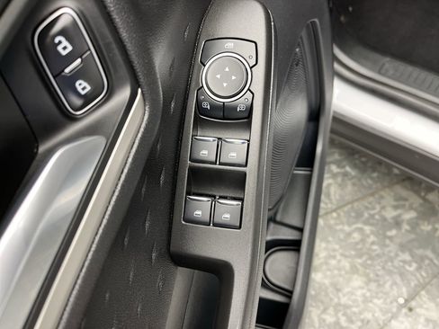 Used 2020 Ford Escape SE AWD/4WD image 8