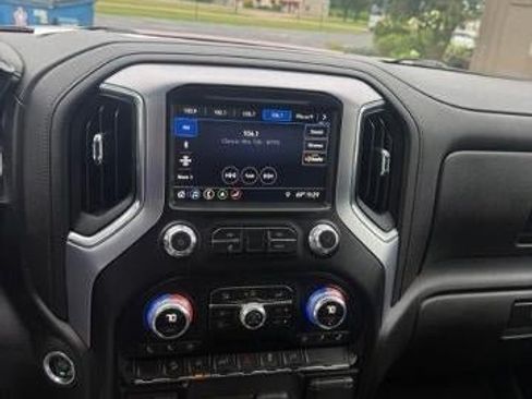 Used 2019 GMC Sierra 1500 SLT w/ SLT Premium Package AWD/4WD image 13
