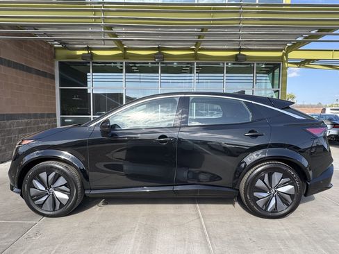 Used 2023 Nissan Ariya FWD image 7