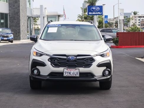 Certified 2026 Subaru Crosstrek 2.5i Premium AWD/4WD image 2