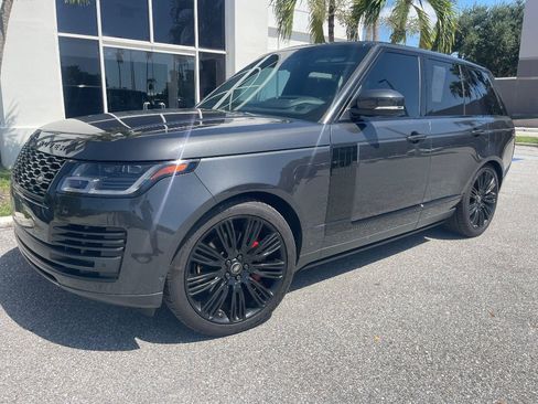 Used 2019 Land Rover Range Rover Supercharged AWD/4WD image 4