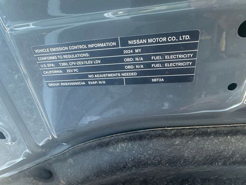 Used 2024 Nissan Ariya FWD image 7