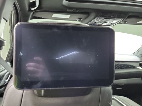 Used 2023 GMC Yukon Denali image 6