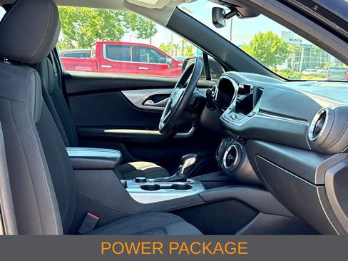 Used 2022 Chevrolet Blazer LT AWD/4WD image 9
