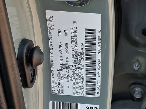 Used 2023 Toyota Tacoma TRD Off-Road w/ TRD Premium Off Road Package image 26