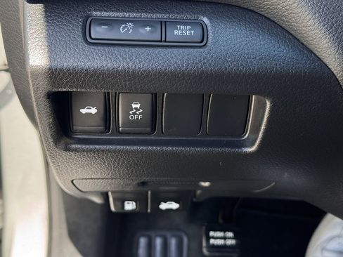 Used 2018 Nissan Altima 2.5 S w/ S Convenience Package image 20