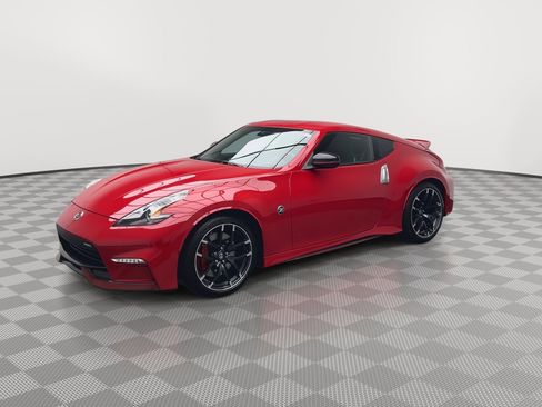 Used 2015 Nissan 370Z NISMO image 24