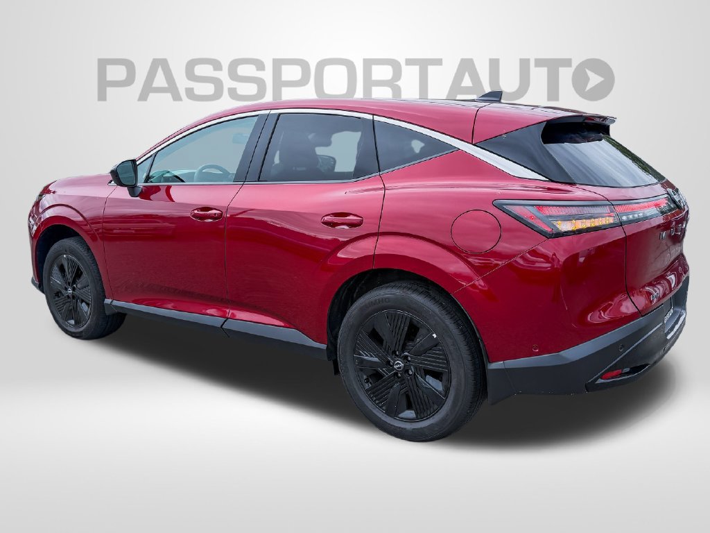 Used 2025 Nissan Murano SV AWD/4WD image 3