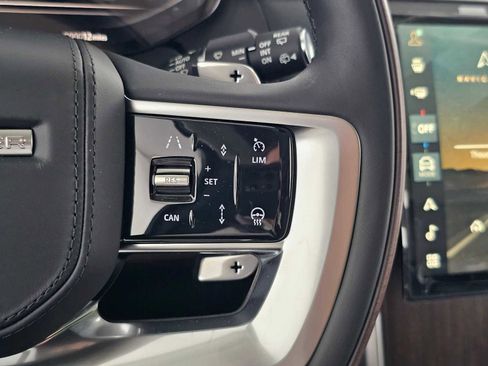 New 2025 Land Rover Range Rover Autobiography image 31