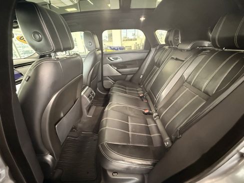 Used 2020 Land Rover Range Rover Velar R-Dynamic S image 19