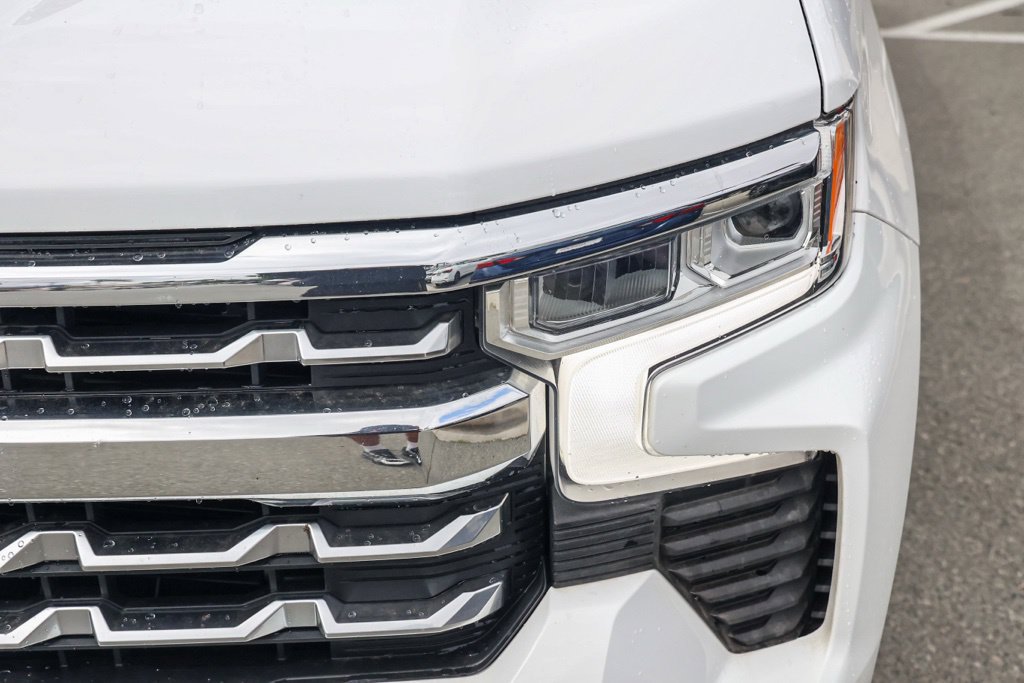 Used 2023 Chevrolet Silverado 1500 LTZ AWD/4WD image 11