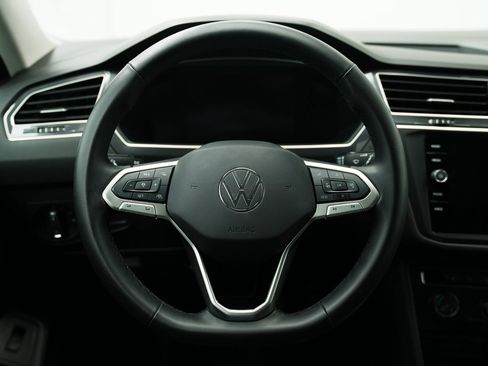 Used 2024 Volkswagen Tiguan Wolfsburg Edition image 32
