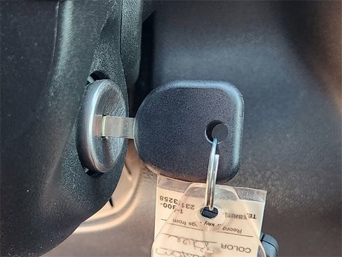 Used 2020 Chevrolet Silverado 1500 Custom w/ Custom Value Package image 20