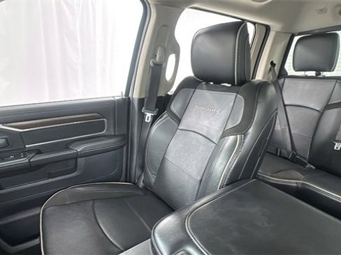 Used 2024 RAM 2500 Laramie image 13
